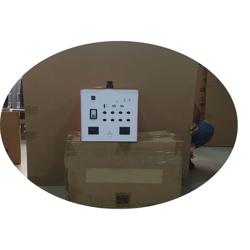 300 WATTS SOLAR GENERATORS+ FREE SOLAR PANEL